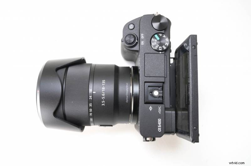 Sony α6400 Hands-On Review: Unlimited Video Recording & Extended Battery Life