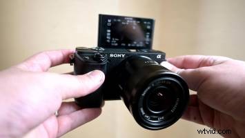 Sony α6400 Hands-On Review: Unlimited Video Recording & Extended Battery Life