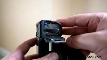 Sony α6400 Hands-On Review: Unlimited Video Recording & Extended Battery Life