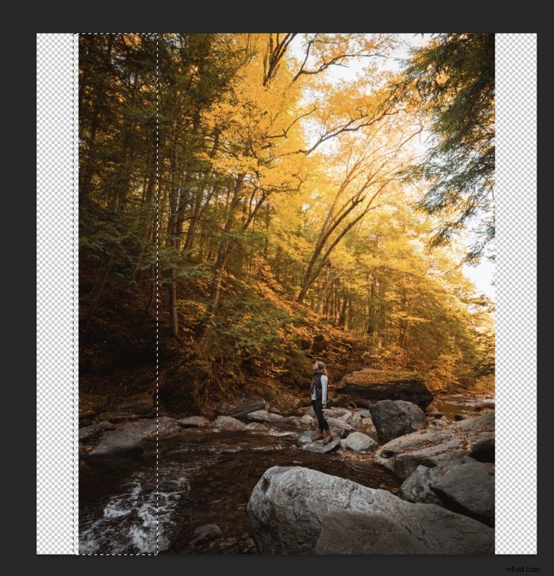 Photoshop Tutorial: Stretch Images Without Distortion Using Content-Aware Scale