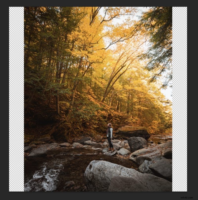 Photoshop Tutorial: Stretch Images Without Distortion Using Content-Aware Scale