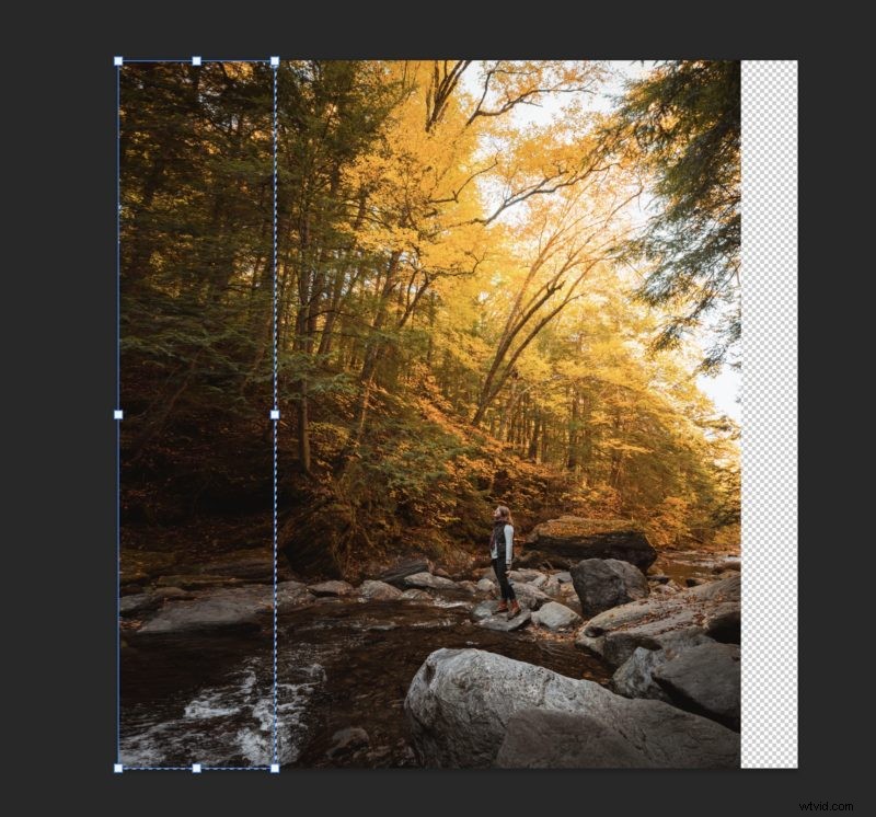 Photoshop Tutorial: Stretch Images Without Distortion Using Content-Aware Scale
