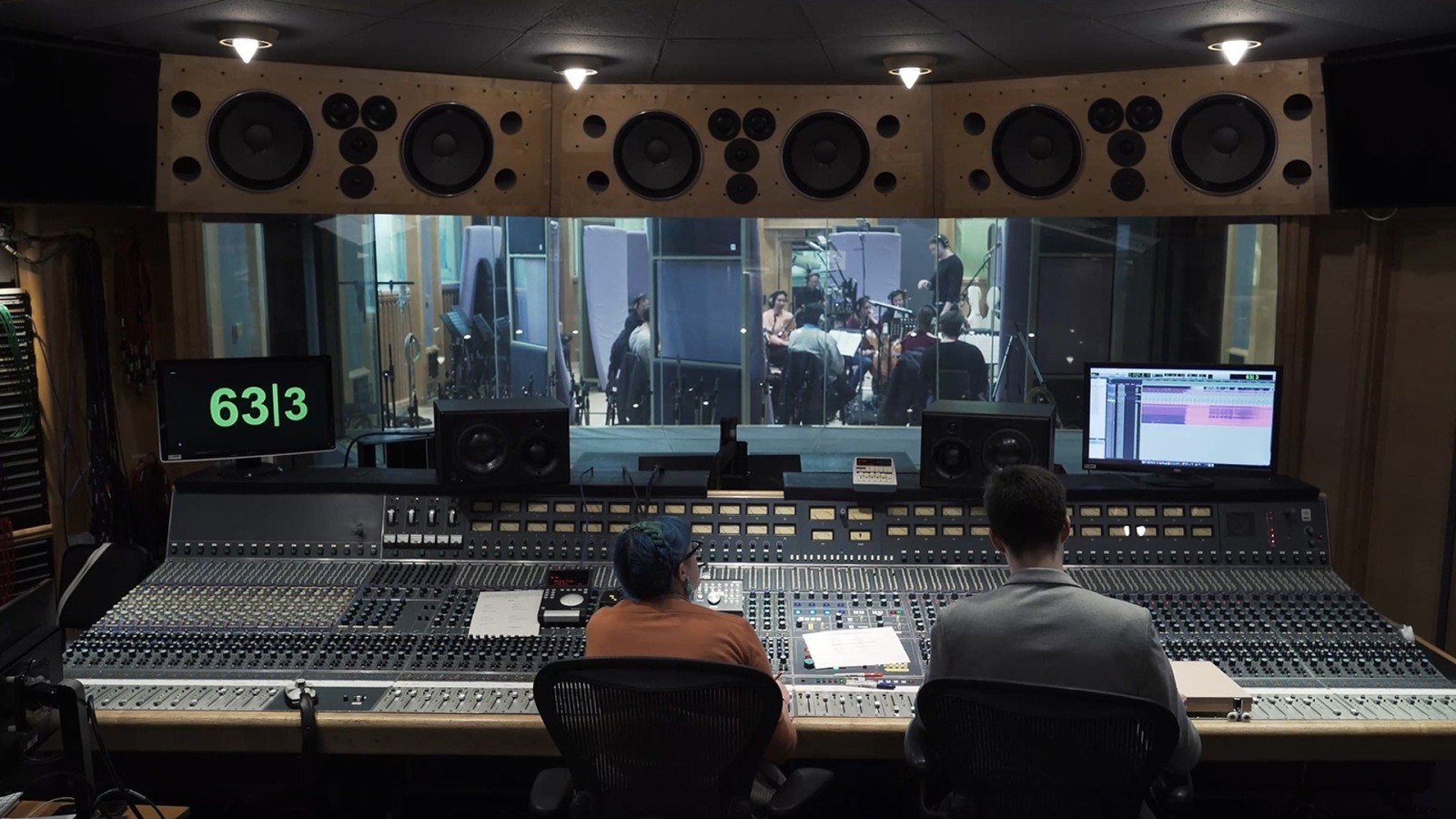 Evan MacDonald s Cinematic Music: From Meditative Piano to Tension-Building Strings for Epic Storytelling