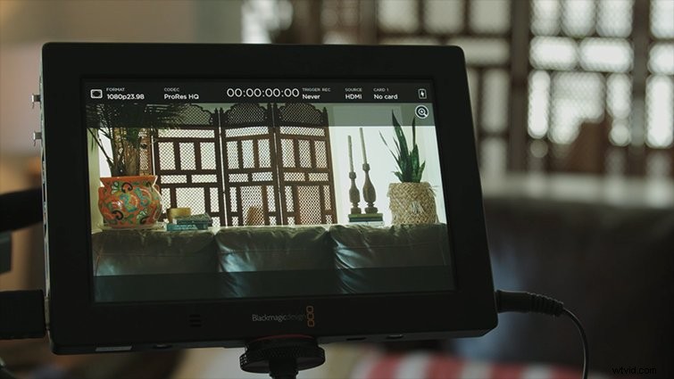 6 Pro Hacks to Crop 16:9 Footage for a Cinematic 2.39:1 Aspect Ratio