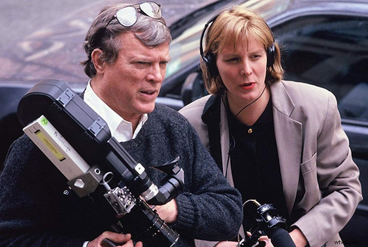 Mastering Cinéma Vérité: Origins, Traditions, and Rules for Authentic Documentary Filmmaking