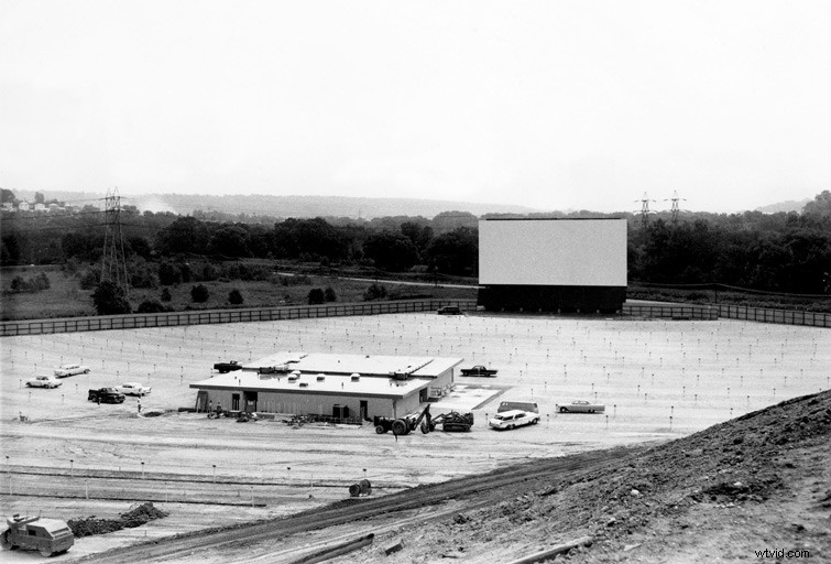 Drive-In Movie Theaters: The Post-Pandemic Revival Rescuing Cinema s Future