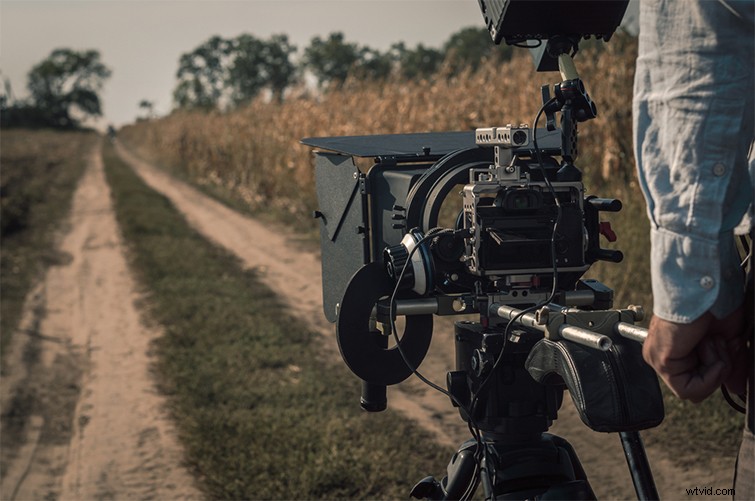 Expert Videography Tips: Key Features to Seek in a Top Shoulder Mount