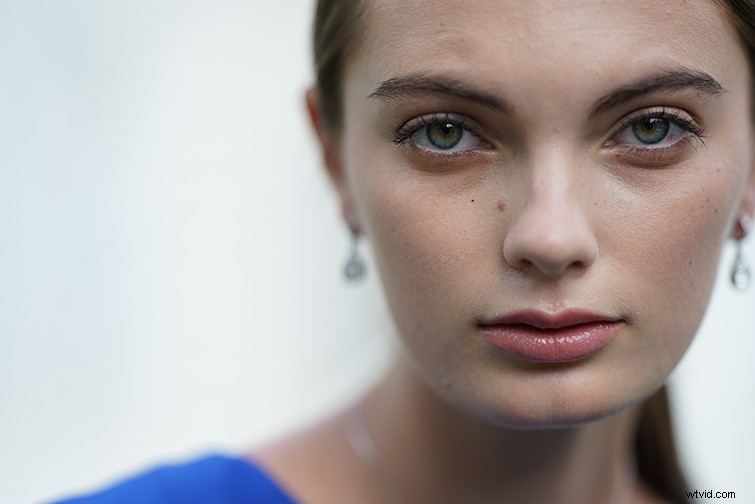 Sony Unveils Stunning FE 135mm f/1.8 G Master Lens – Pro-Level Portrait Perfection