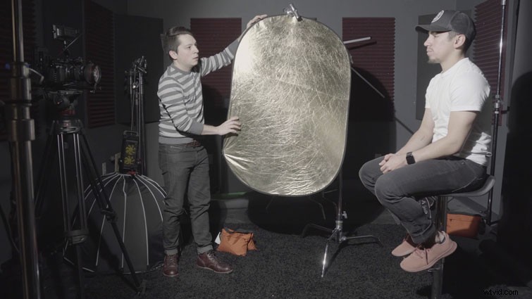 Master Cinematic Lighting: Pro Video Tutorial on One-Light Setups
