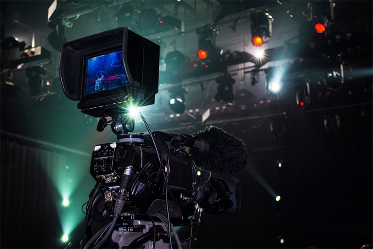 Expert Tips from Camera Assistants: Set Your Film Crew Up for Success