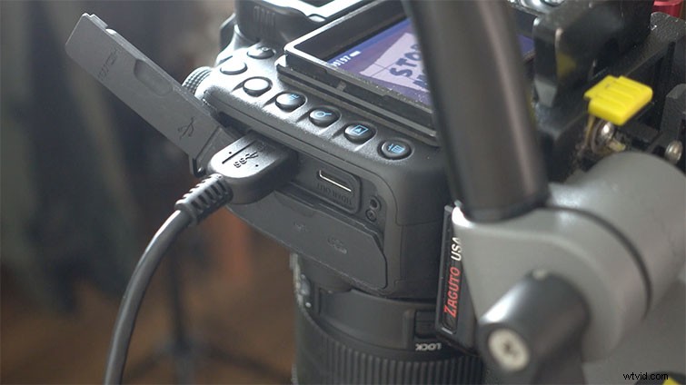 Beginner s Video Tutorial: Create Your First Stop-Motion Animation with Paper Crumple