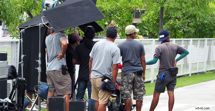 Master Walkie-Talkie Codes & Etiquette: Pro Tips for Efficient Film Set Communication