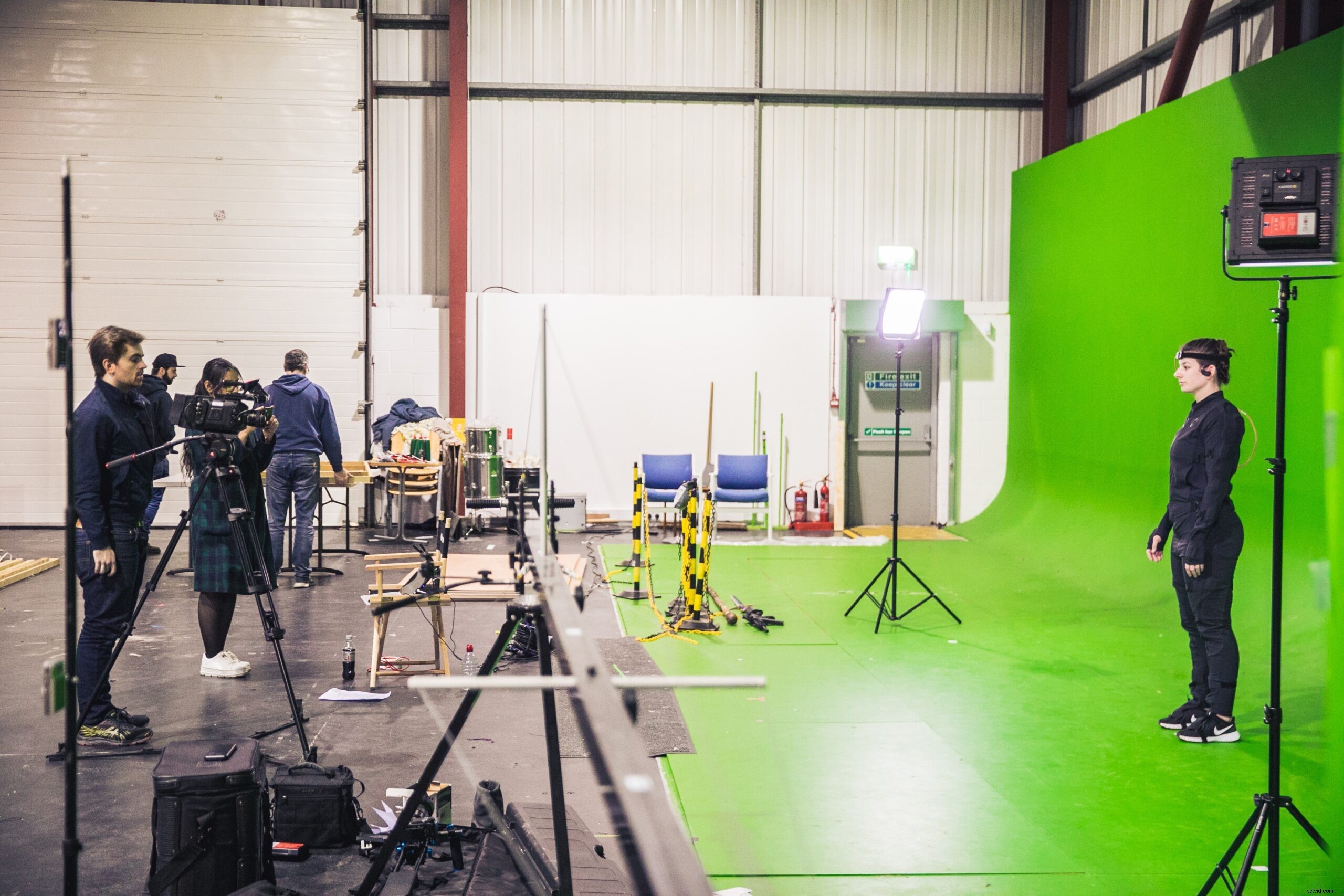 Expert Green Screen Lighting Tips for Flawless Video Effects
