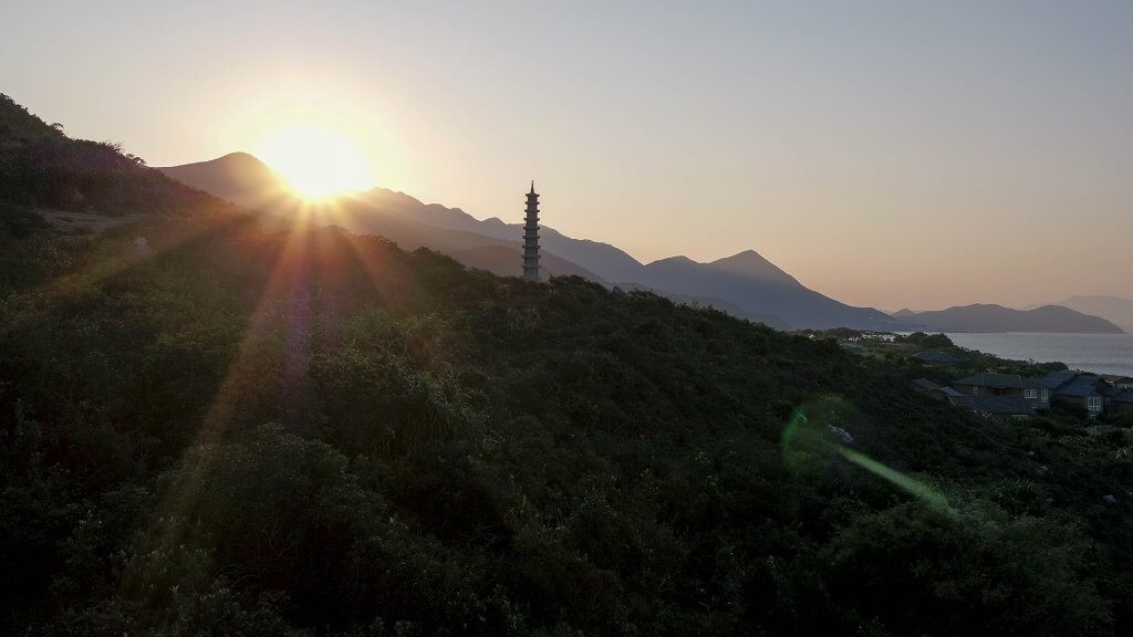 JPEG vs. RAW: Key Differences, Pros, Cons & Best Choice for DJI Drone Photos