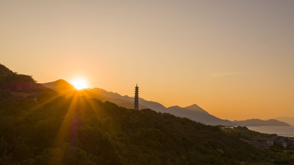 JPEG vs. RAW: Key Differences, Pros, Cons & Best Choice for DJI Drone Photos