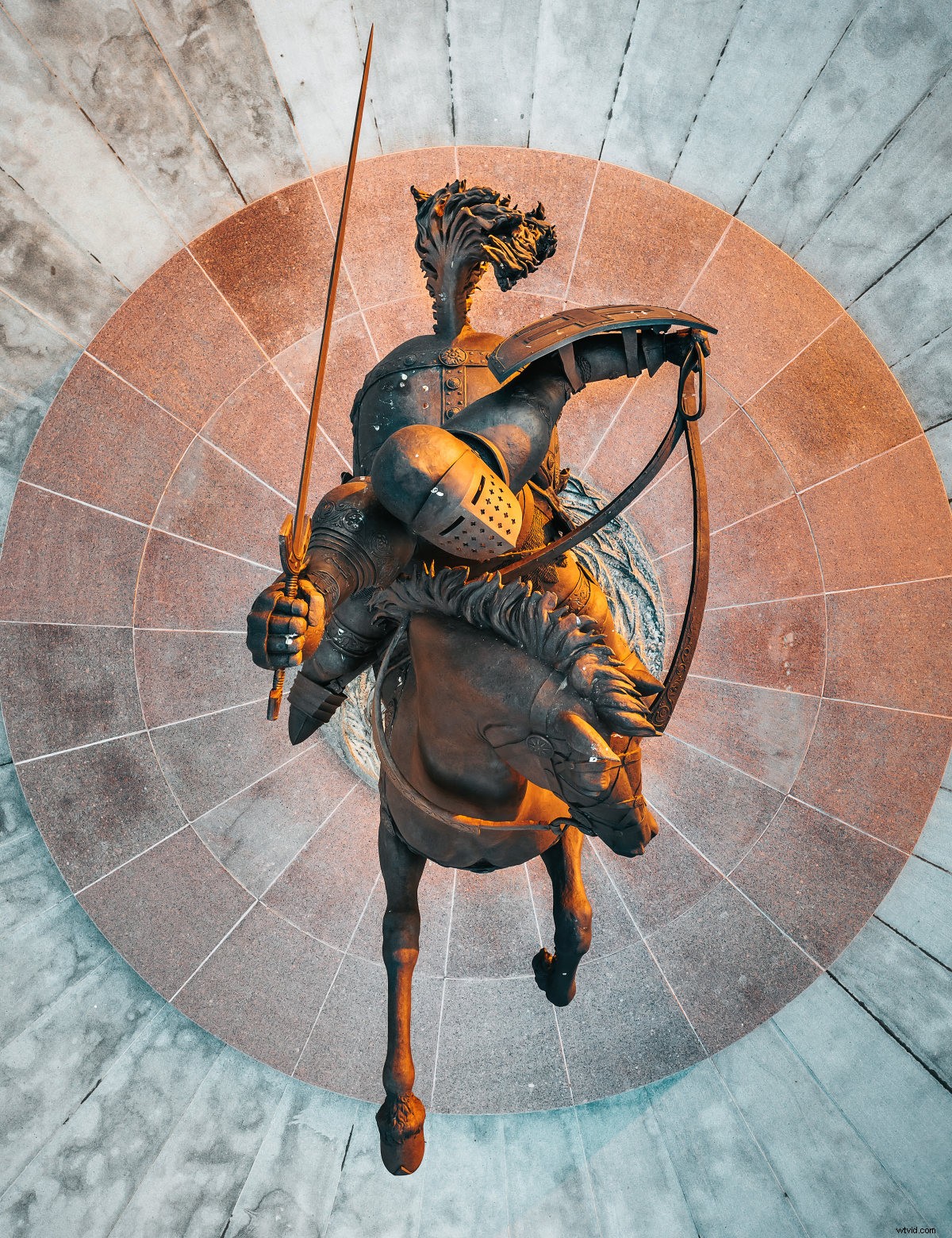 Elevate Your Drone Shots: 6 Expert DJIART Composition Techniques