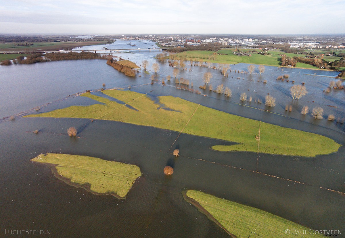 Capturing High Water in the IJssel River: Expert Phantom Drone Photography Guide