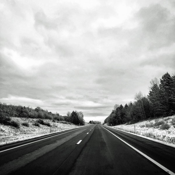 Black and White Photography: Essential Beginner s Guide to Stunning Shots