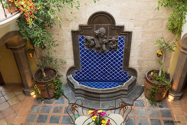 11 Essential DSLR & Mirrorless Camera Lenses for Every Photography Style