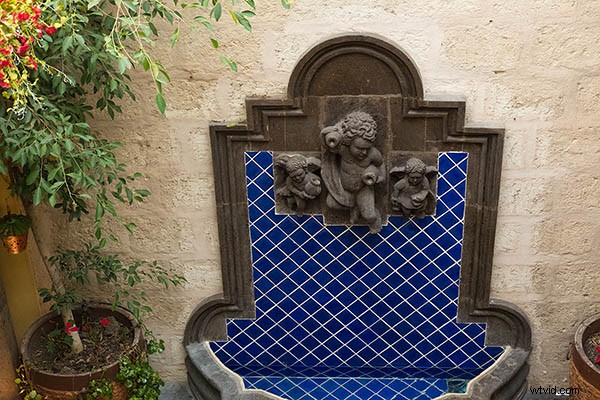 11 Essential DSLR & Mirrorless Camera Lenses for Every Photography Style