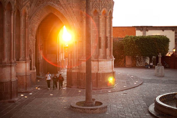 Best Time of Day for Stunning Photos: 21 Pro Tips for Perfect Lighting