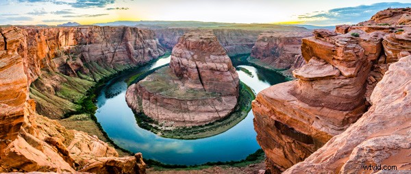 Master Panoramic Photography: Shoot Stunning, Distortion-Free Landscape Images