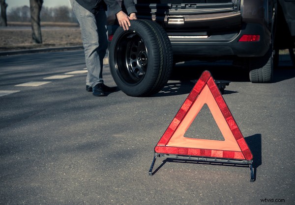 Master Graphic Design Elements: 6 Ways to Elevate Your Photos with Shape, Line, Color & More