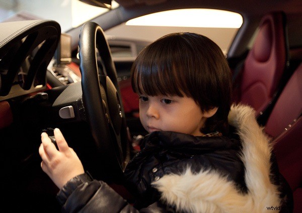 Canon 16-35mm f/2.8L II USM: Stunning Visual Tour and Key Specs