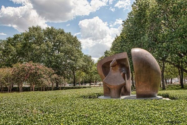 Master Divine Composition: Fibonacci s Golden Ratio Supercharges the Rule of Thirds