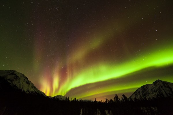 Mastering Northern Lights Timelapse: Expert Yukon Adventure Guide