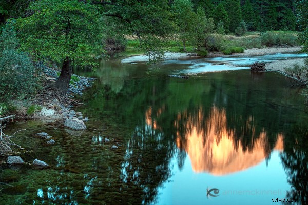 How to Capture Stunning Water Reflections: Expert Photography Tips