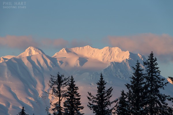 Yukon s Stunning Northern Lights: Behind-the-Scenes Adventure with Pro Photographer Phil Hart