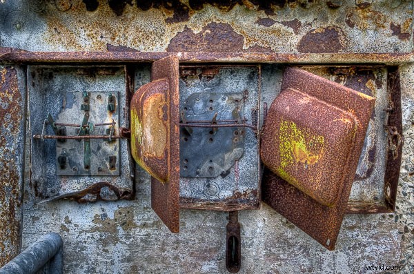 Expert Tips for Capturing Unique Photos at Iconic Tourist Spots