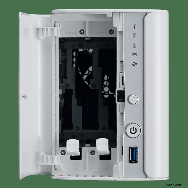 Thecus N2560 NAS Review: Compact Storage Solution for Photographers