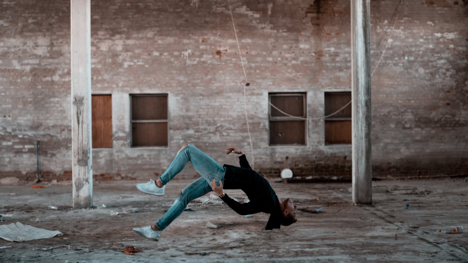 Master Levitation Photography: 7 Expert Tips for Stunning Shots