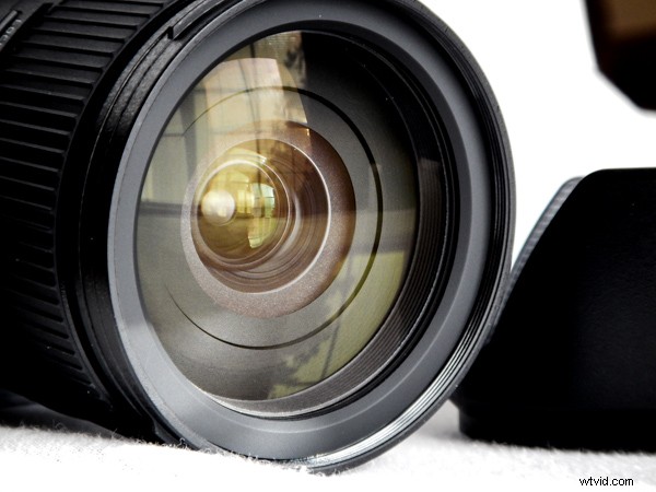 Tamron 16-300mm f/3.5-6.3 Di II VC PZD MACRO Lens Review: Versatile Superzoom Tested