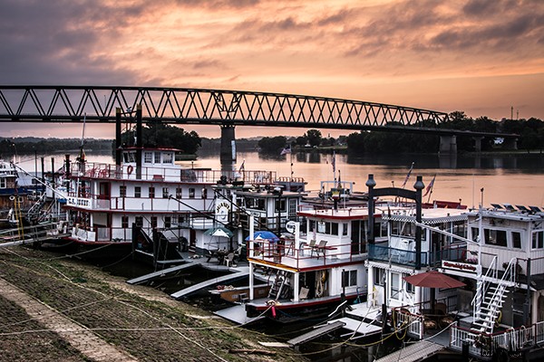 20 Expert Tips for Capturing Stunning Photos at Historical Reenactments and Festivals