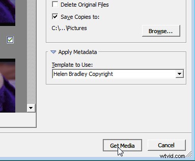 How to Safely Transfer Photos from Memory Card to Your Computer