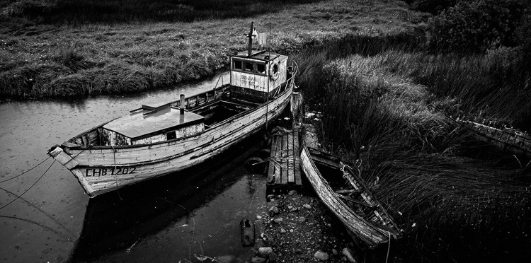 Master Black and White Photography: Essential Composition Techniques