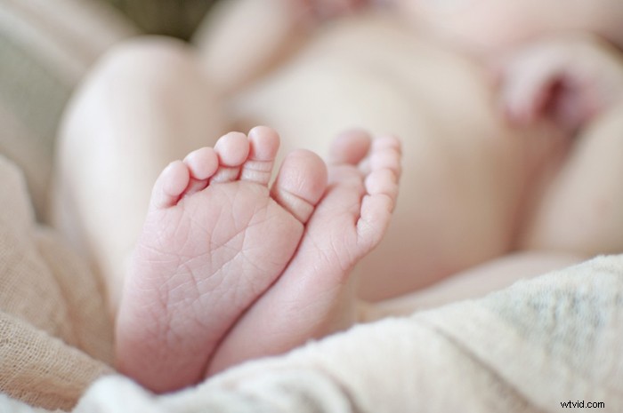 Mastering Newborn Photography: Expert Preparation, Safe Posing & Pro Post-Processing