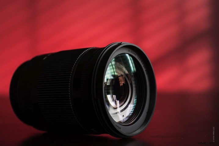 Sigma 18-300mm f/3.5-6.3 DC Macro Lens Review: Ultimate Versatile Superzoom