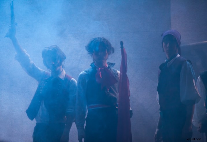 13 Expert Tips for Capturing Stunning Action Photos in Low Light