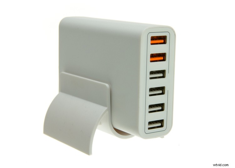 Pro Tips for Fast and Effective Studio Product Photography