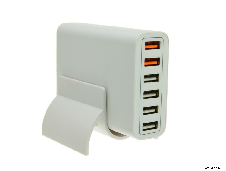 Pro Tips for Fast and Effective Studio Product Photography