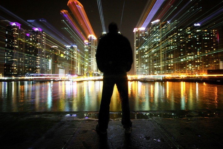 Master Stunning Zoom Burst Effects: Create Dynamic Photographs with Your DSLR