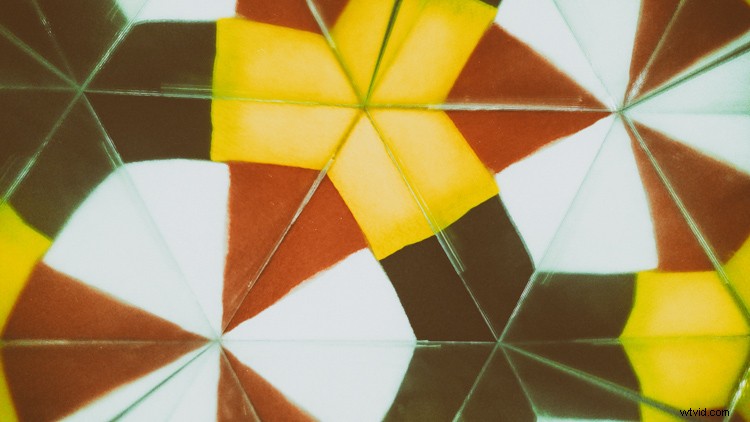 DIY Kaleidoscope Tutorial: Create Stunning Abstract Images Effortlessly