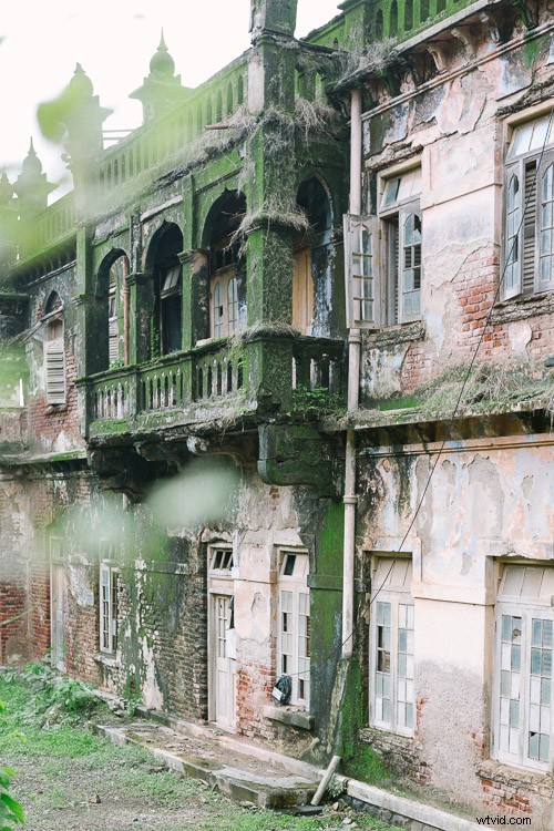 15 Creative Photography Ideas to Ignite Your Skills and Imagination