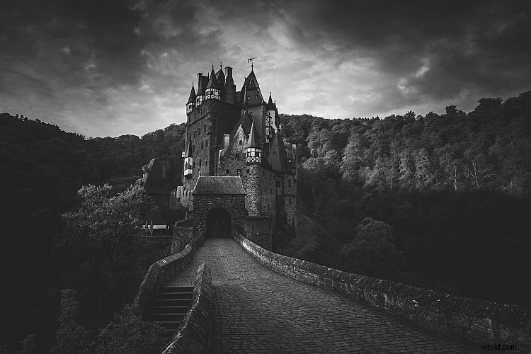 4 Expert Tips for On-the-Go Photo Post-Processing While Traveling