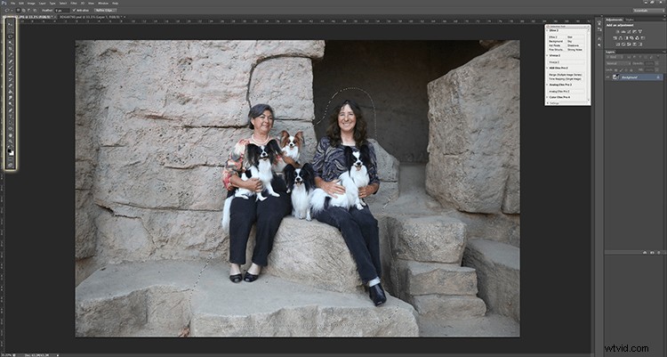 Expert Guide: How to Seamlessly Merge and Combine Images in Photoshop