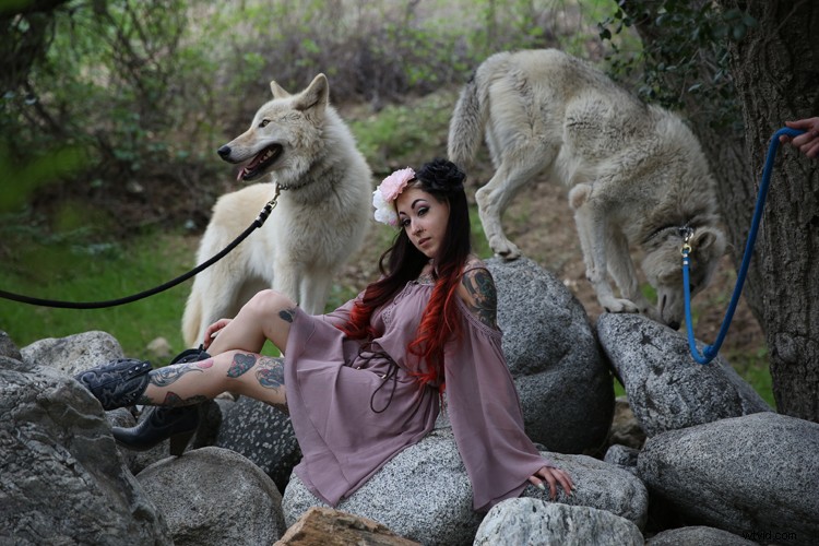 Expert Guide: How to Seamlessly Merge and Combine Images in Photoshop